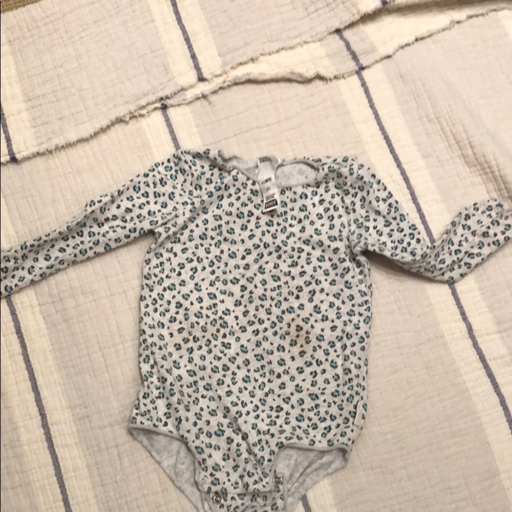 Bonds long sleeve leopard print onesie